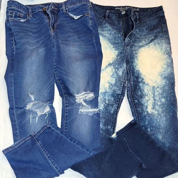 American Eagle distressed skinny jeans 2/$20 - Picture 1 of 4